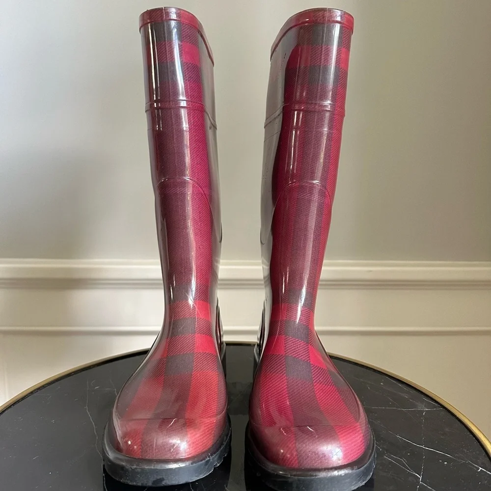 Burberry burgundy Nova check Rubber Rain Boots size 39